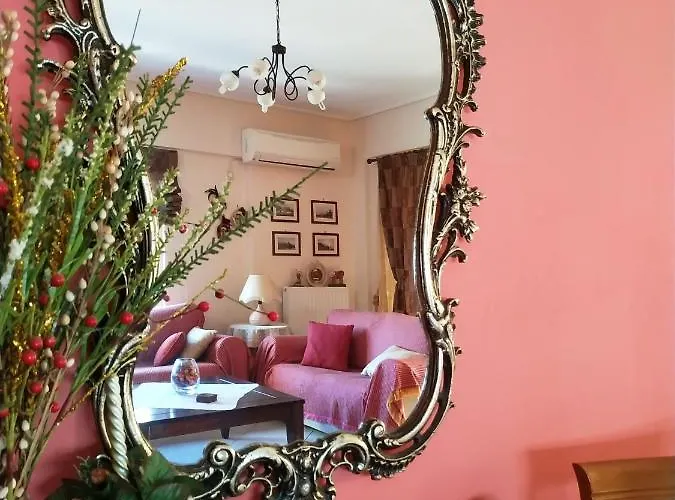 Thalia In Kalamata, 15' Walk From The Center And The Apartment