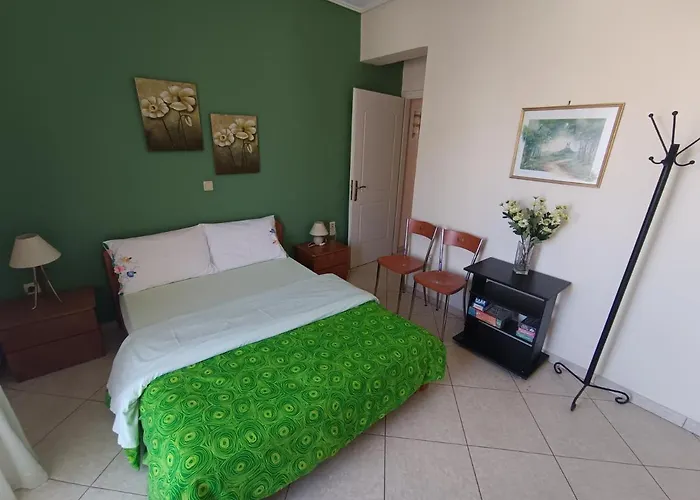 Thalia In Kalamata, 15' Walk From The Center And The *