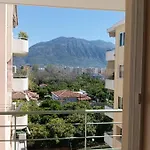 Thalia In Kalamata, 15' Walk From The Center And The
