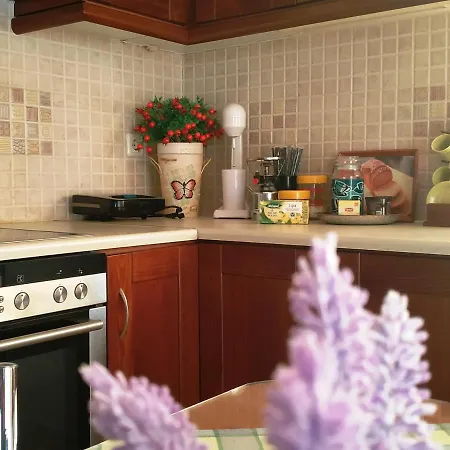 Thalia In Kalamata, 15' Walk From The Center And The