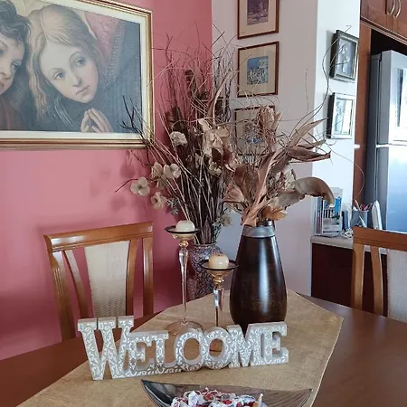 Thalia In Kalamata, 15' Walk From The Center And The