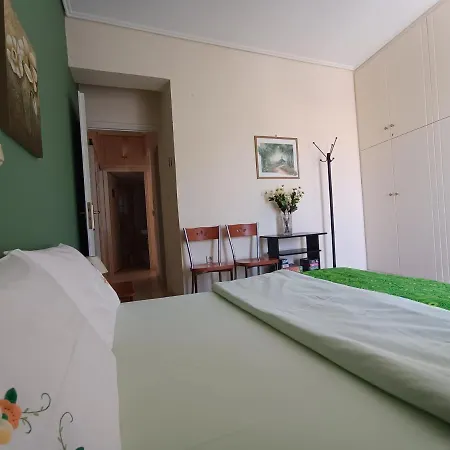 Thalia In Kalamata, 15' Walk From The Center And The Апартаменты