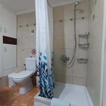 Appartement Thalia In Kalamata, 15' Walk From The Center And The Kalamata