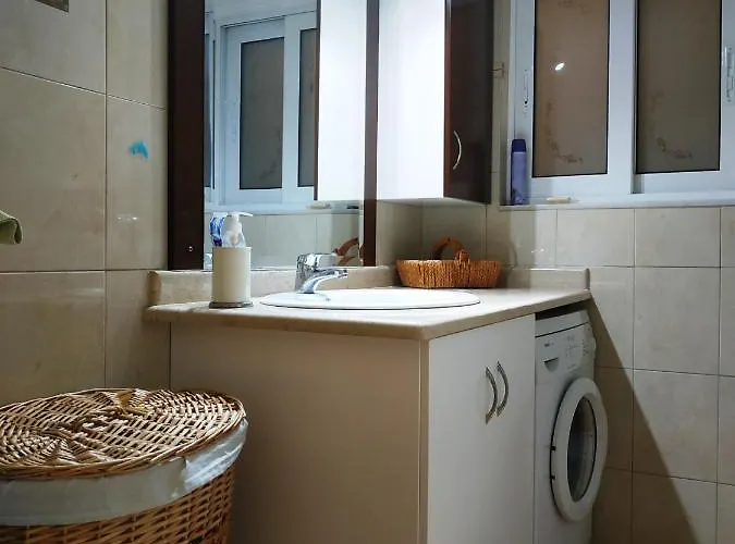 Thalia In Kalamata, 15' Walk From The Center And The Apartman