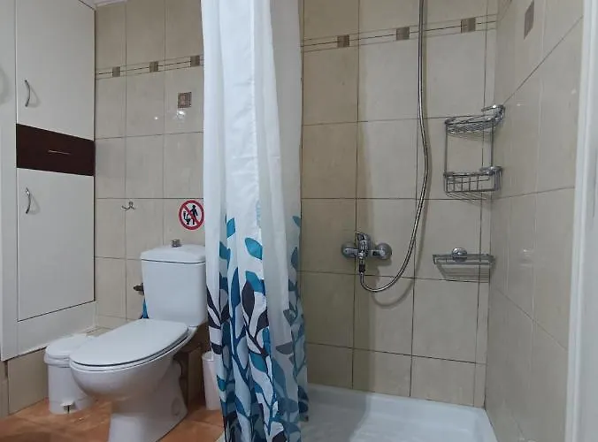 Apartman Thalia In Kalamata, 15' Walk From The Center And The Kalamáta